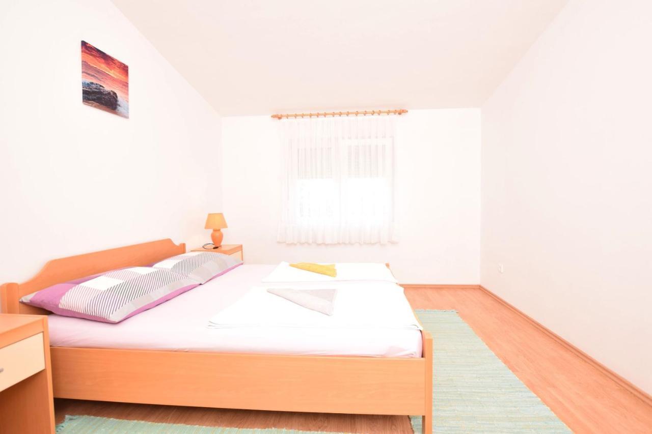 Apartment Diva Nin Exteriör bild